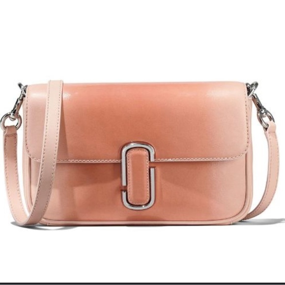 AUTHENTIC Marc Jacobs
The Leather
Shoulder Bag - Picture 5 of 13